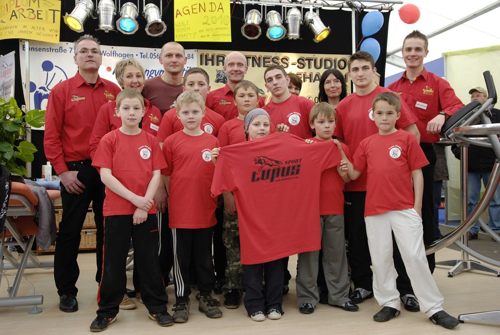 Neue T-Shirts für die Ringer von Lupus Sport