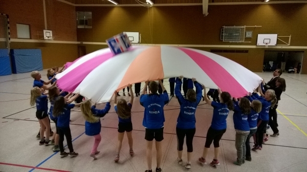 Kinderturnen und Vater-Mutter-Kind-Turnen startet wieder