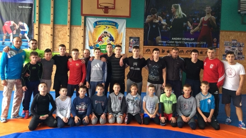 Ferien mal anders: Otto´s Wölfe auf Herbsttour